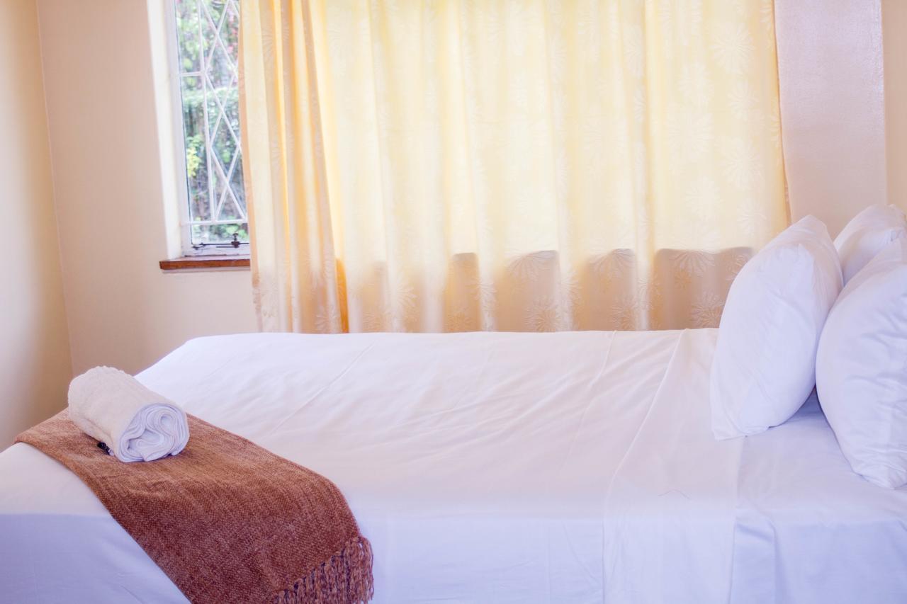 Royal Guest House Harare Exterior photo