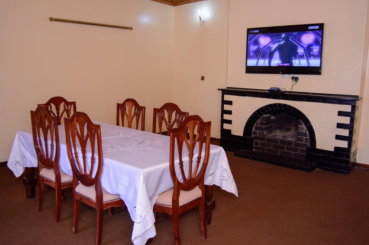 Royal Guest House Harare Exterior photo