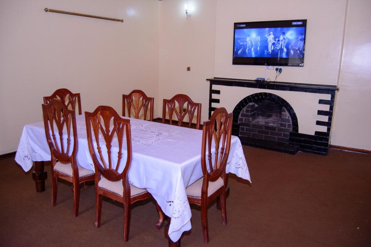 Royal Guest House Harare Exterior photo